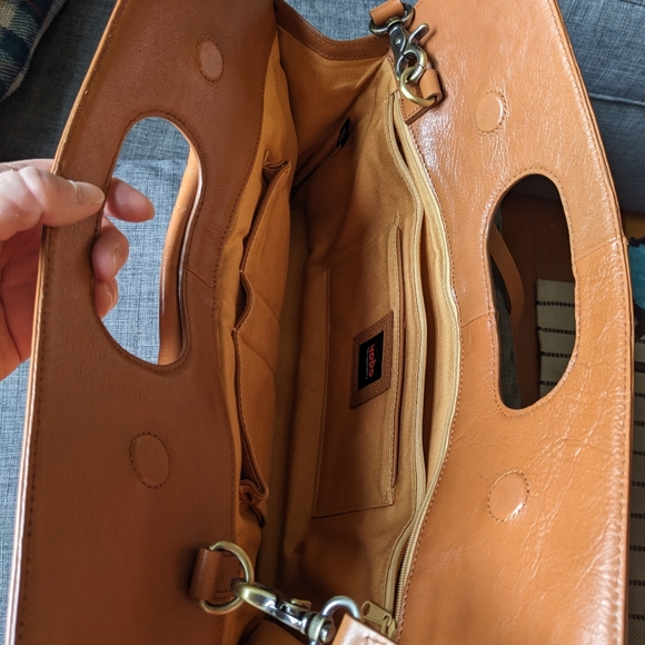 Hobo Crossbody Bag - Picture 4 of 6